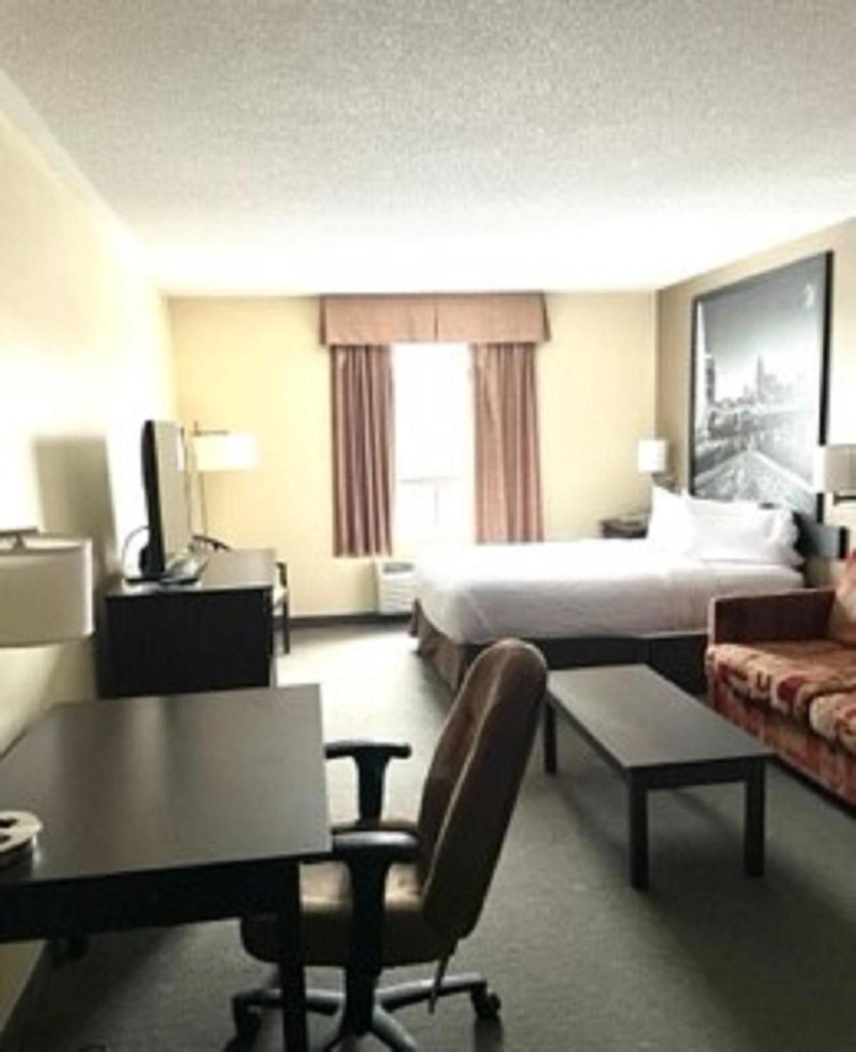 Super 8 By Wyndham Barrie South Hotel Exterior foto