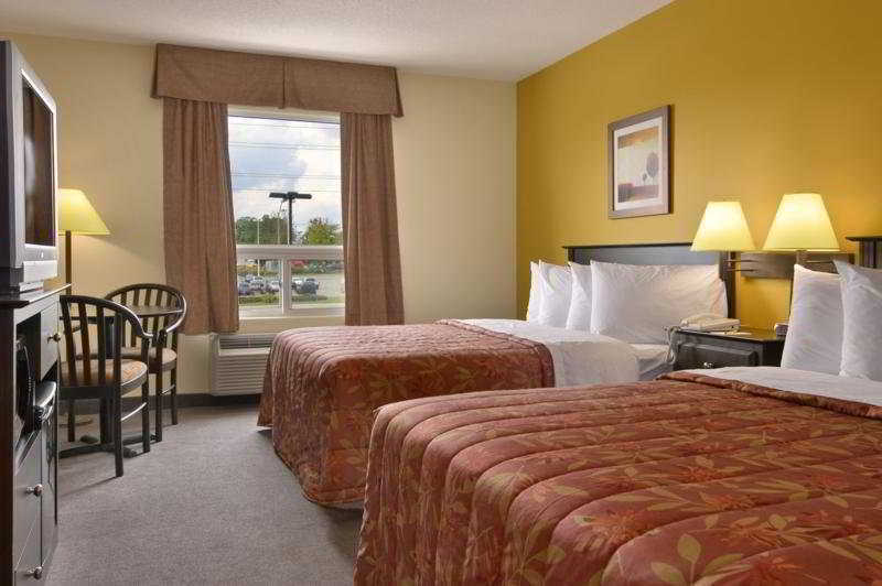 Super 8 By Wyndham Barrie South Hotel Exterior foto
