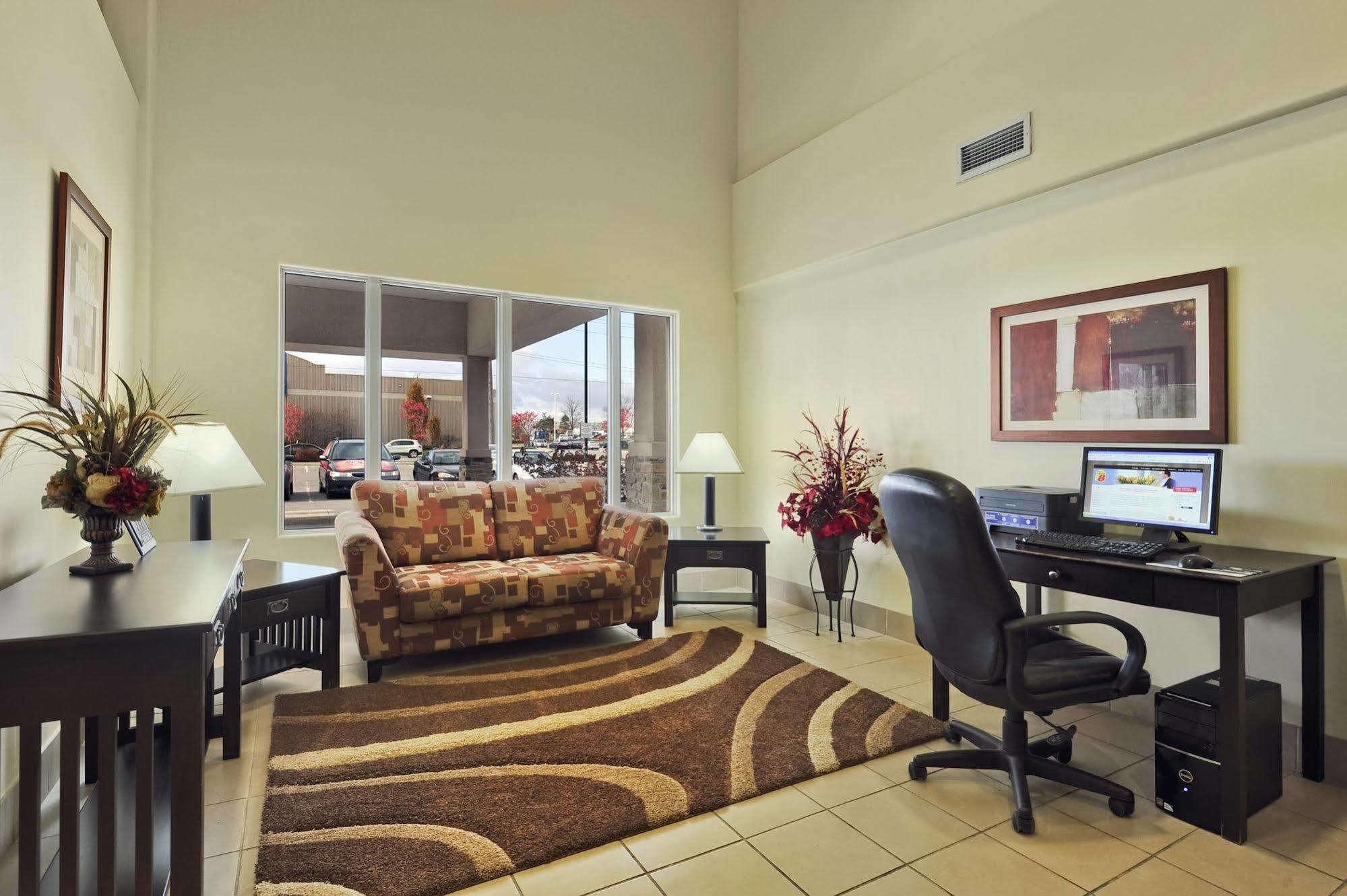 Super 8 By Wyndham Barrie South Hotel Exterior foto